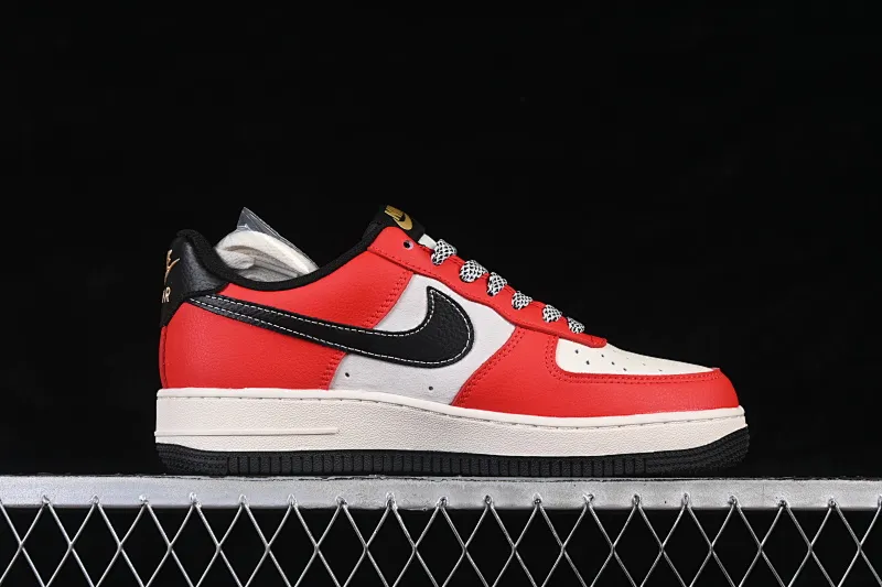 All categories Nk Air Force 1 Air Force series Nk Air Force 1 Low Air Force low top Nike Air Force 1'07 Low Year of the Horse limited edition Xiangyunmi black and red Air Force 1 low top casual sneakers MZ9588-818